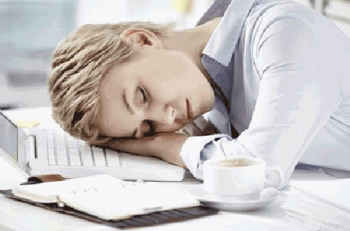 頭部出現(xiàn)這4種狀況，就要注意你的肝了！